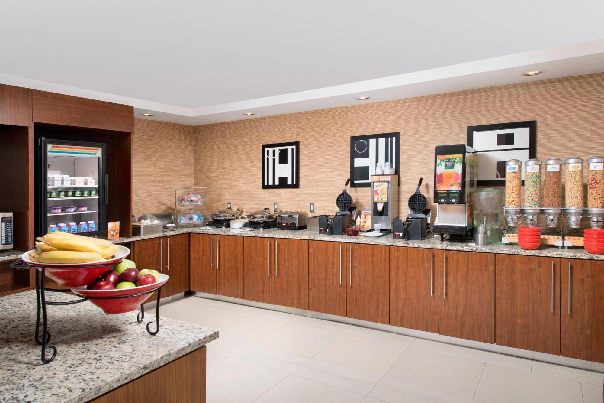 Towneplace Suites By Marriott Eagle Pass Exterior photo